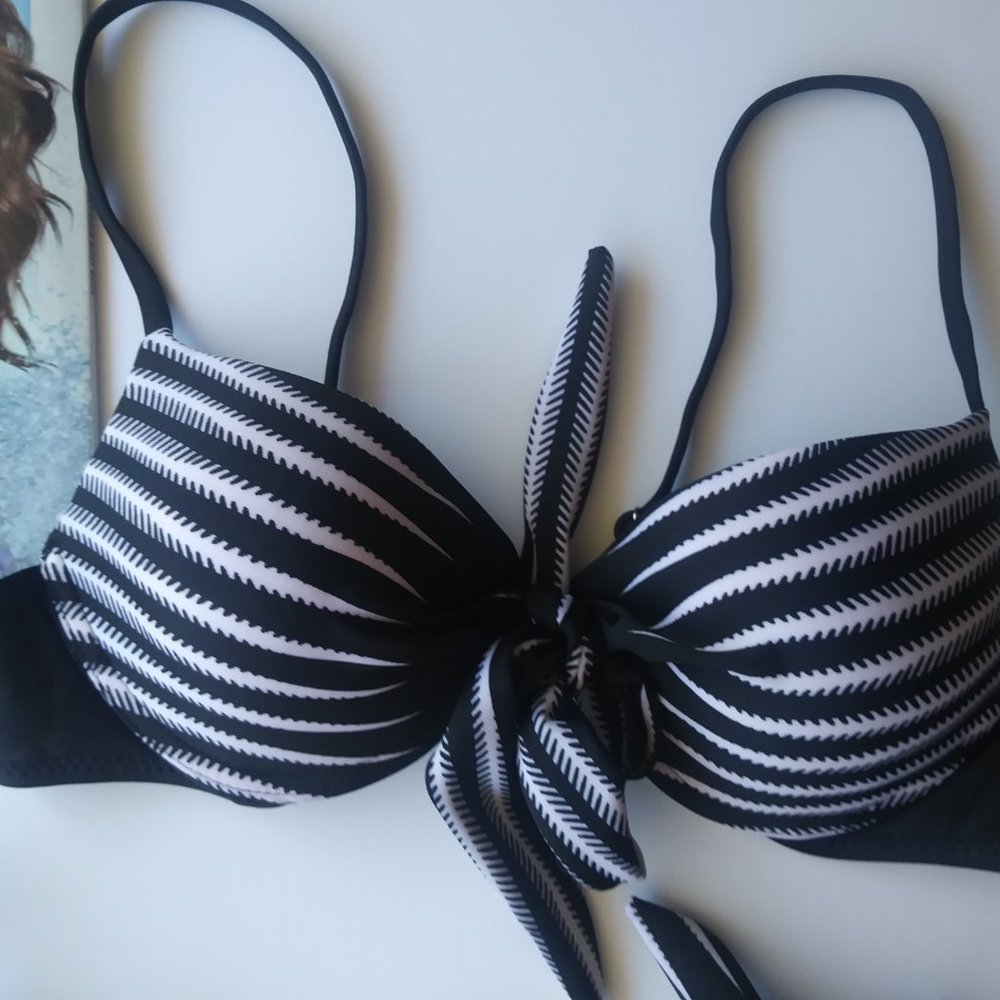 Sexy Women Push-up Bikini Set Striped Low Waist Padded Bandage Black Swimsuit
